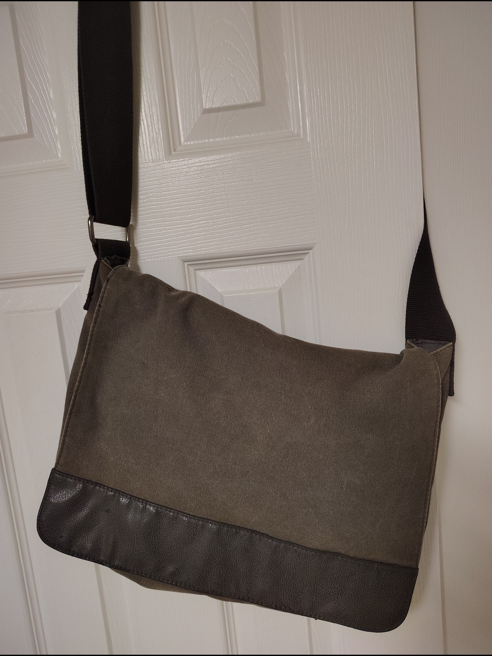 Goodfellow & Co Olive Canvas Messenger Bag with Black Trim